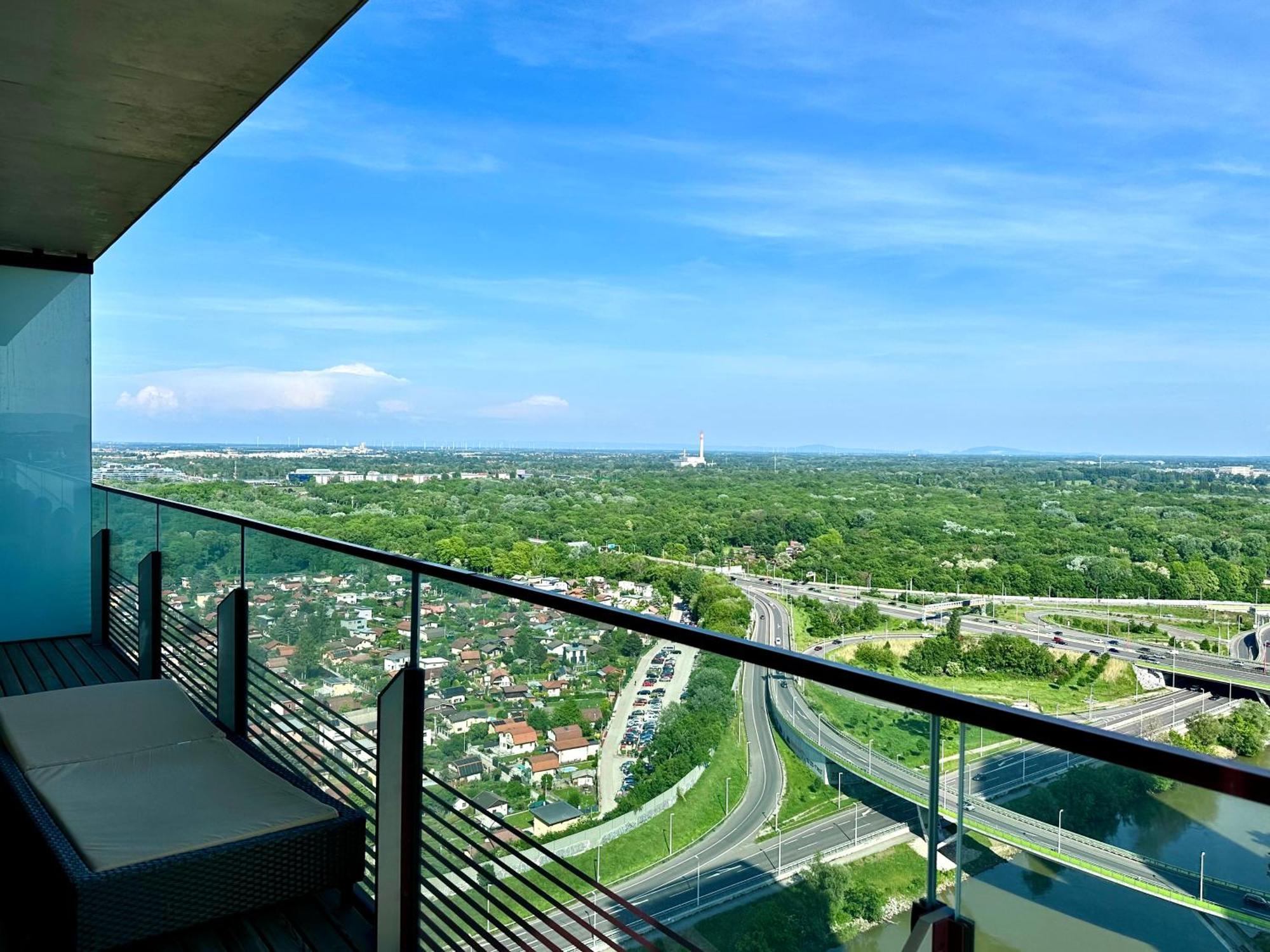 Luxury Penthouse I Rooftop Pool I Self Check-In Wien Eksteriør bilde
