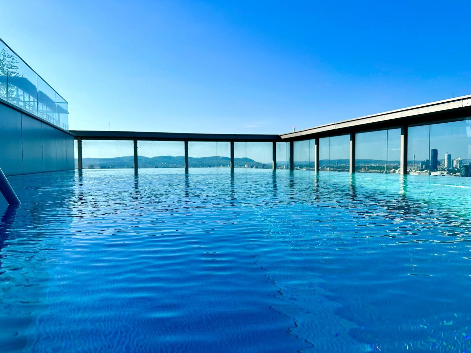 Luxury Penthouse I Rooftop Pool I Self Check-In Wien Eksteriør bilde