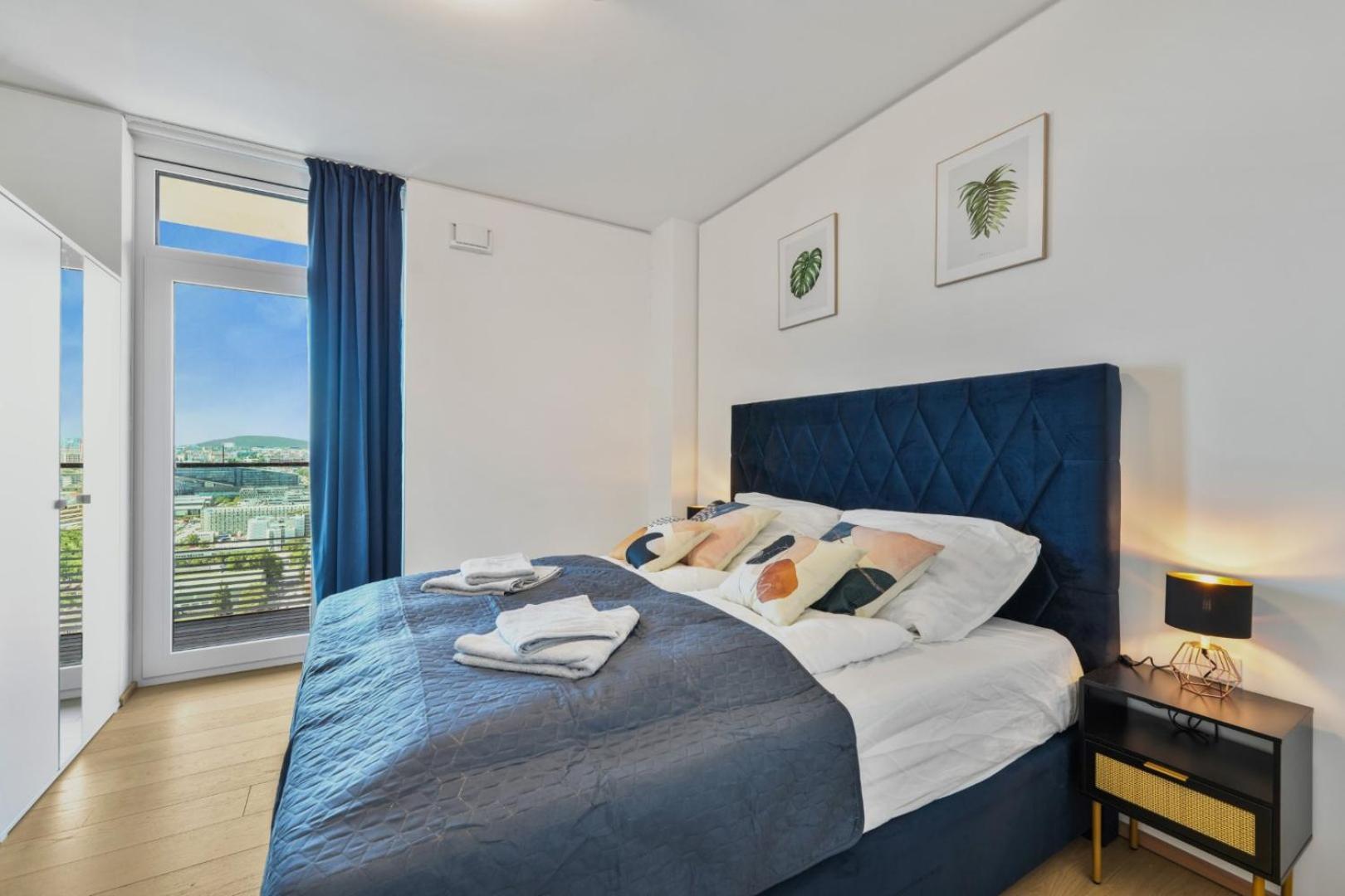 Luxury Penthouse I Rooftop Pool I Self Check-In Wien Eksteriør bilde