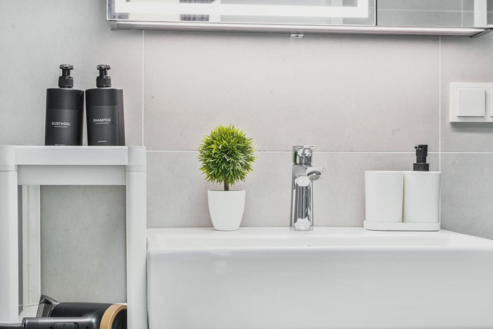 Luxury Penthouse I Rooftop Pool I Self Check-In Wien Eksteriør bilde
